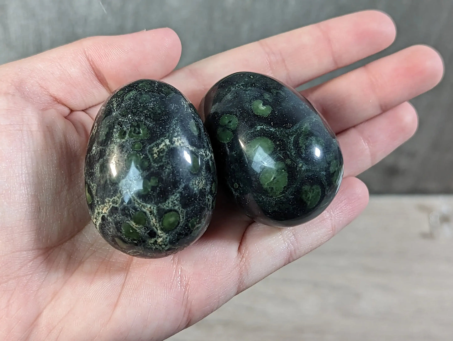 Gemstone Egg – Polished Crystal Decorative Stone