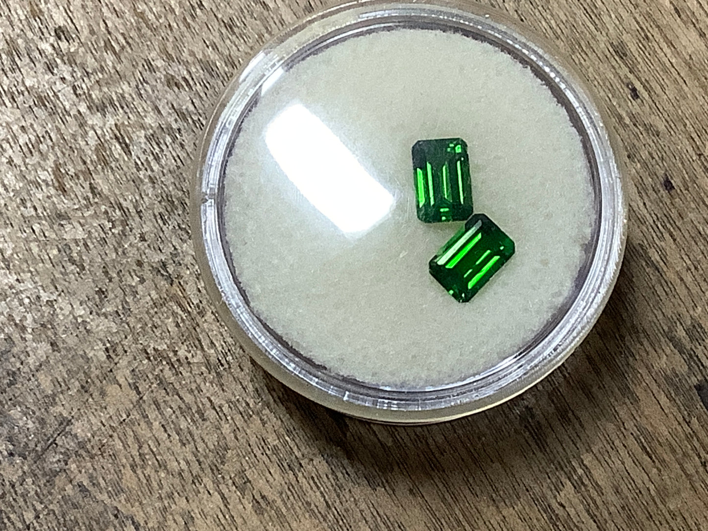 Cabochons and Faceted Gems for Rings