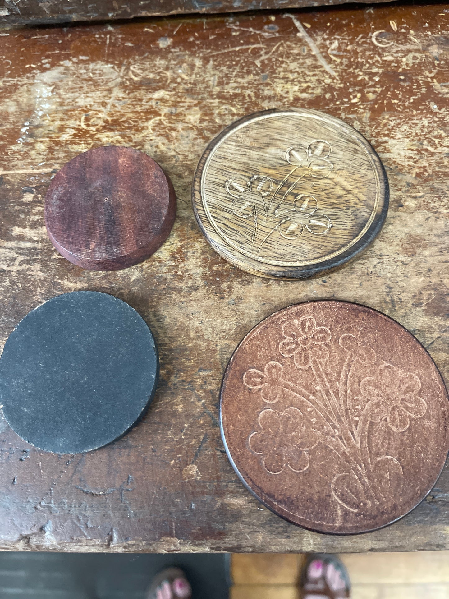 Tray /Plate / Trivet