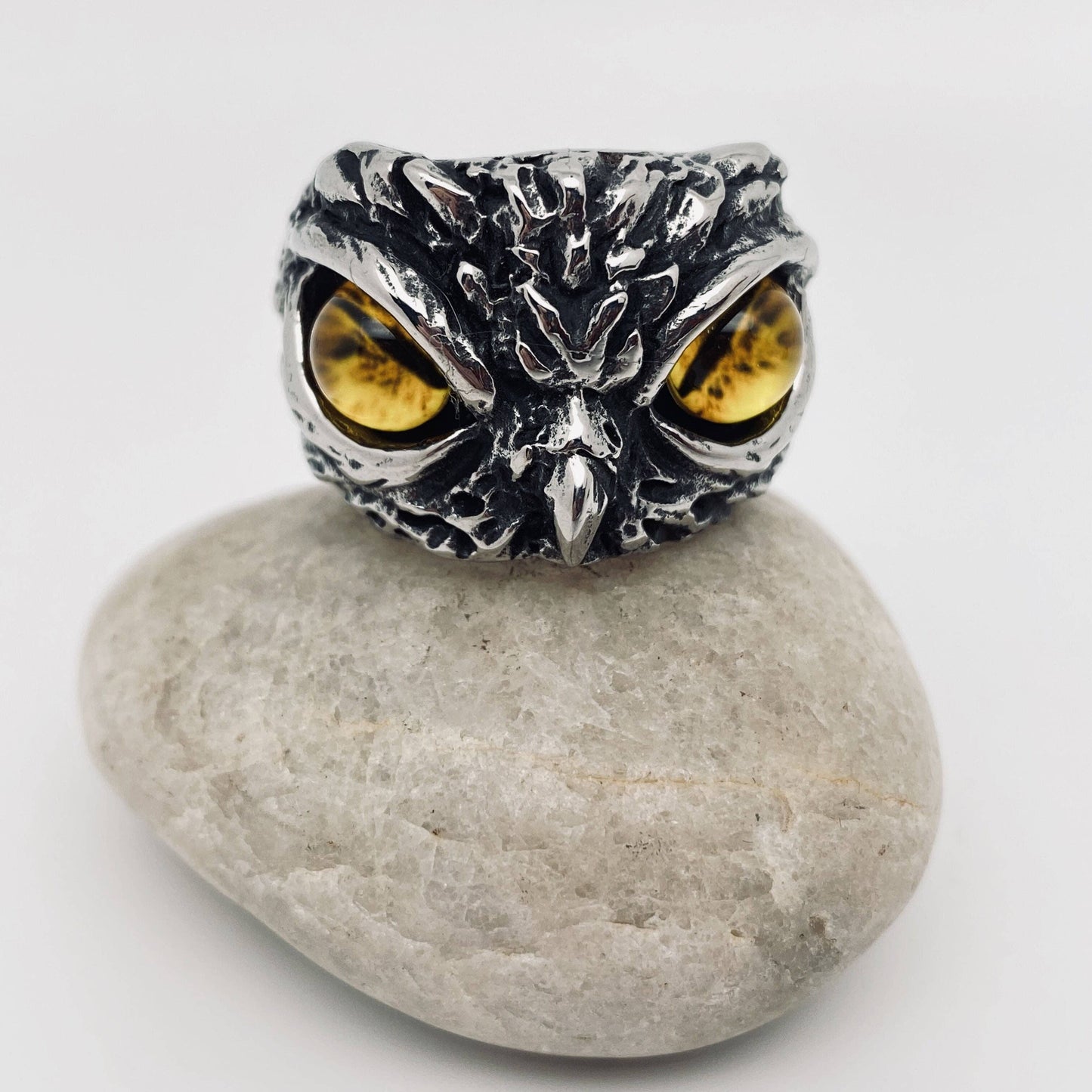 Retro Owl Devil's Eye Stainless Steel Men's Ring
