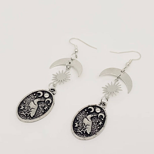 Dark Crow Pattern Pendant Star Moon Earring