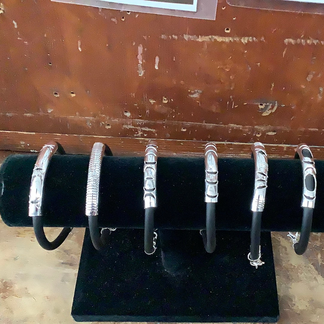 Silver slide bracelet