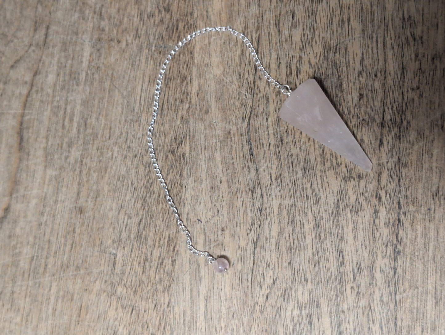 Pendulum gemstone (varied)