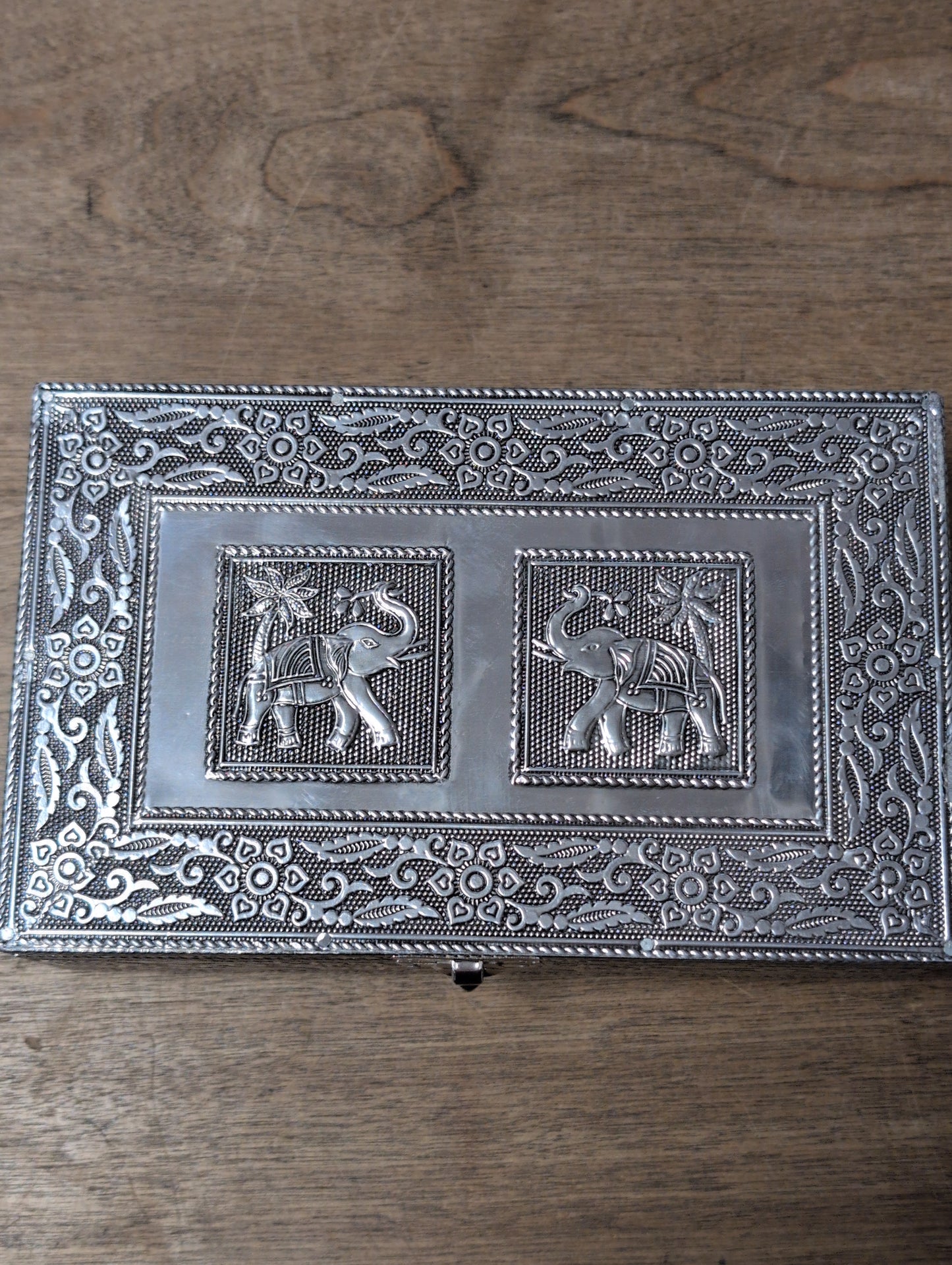 Metallic Box