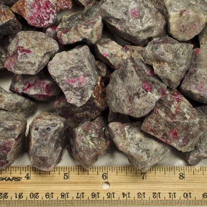 Rough Ruby in feldsbar - India - Raw Natural Stones