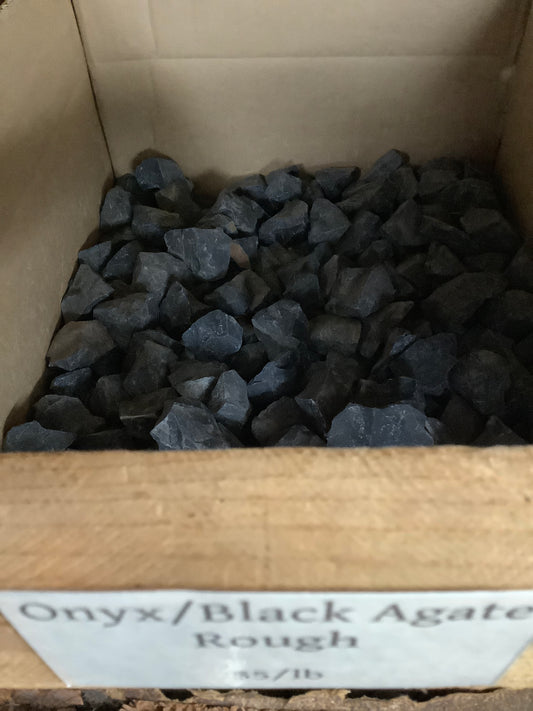 Onyx/black agate rough