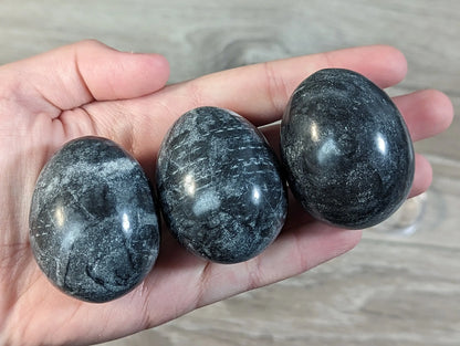 Gemstone Egg – Polished Crystal Decorative Stone