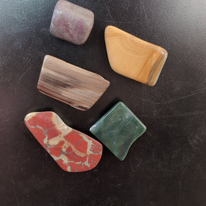 Magnet Gemstone Stones & Crystals