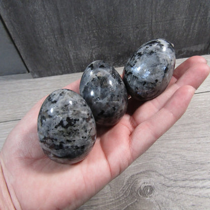 Gemstone Egg – Polished Crystal Decorative Stone