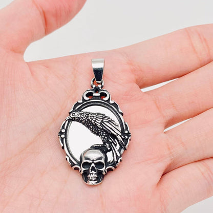 Magic Mirror Crow Standing on Skull Steel Charm