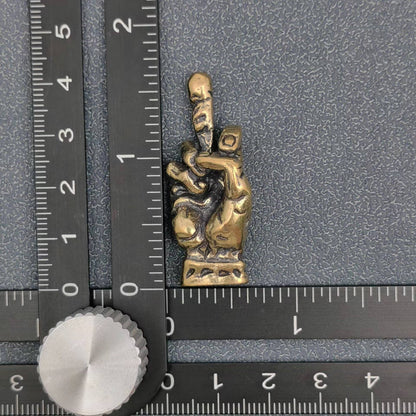 Brass Middle Finger Desktop Ornaments Decoration