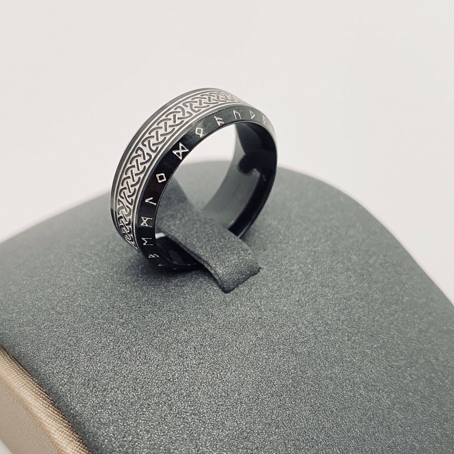 Stainless Steel Vintage Celtic knot Viking Rune Ring - MJ/MR