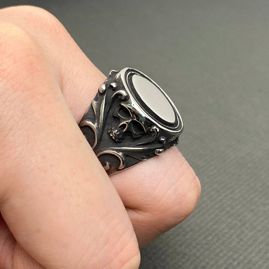 Glossy Oval Shape Stainless Steel Skull Ring - MJ/MR