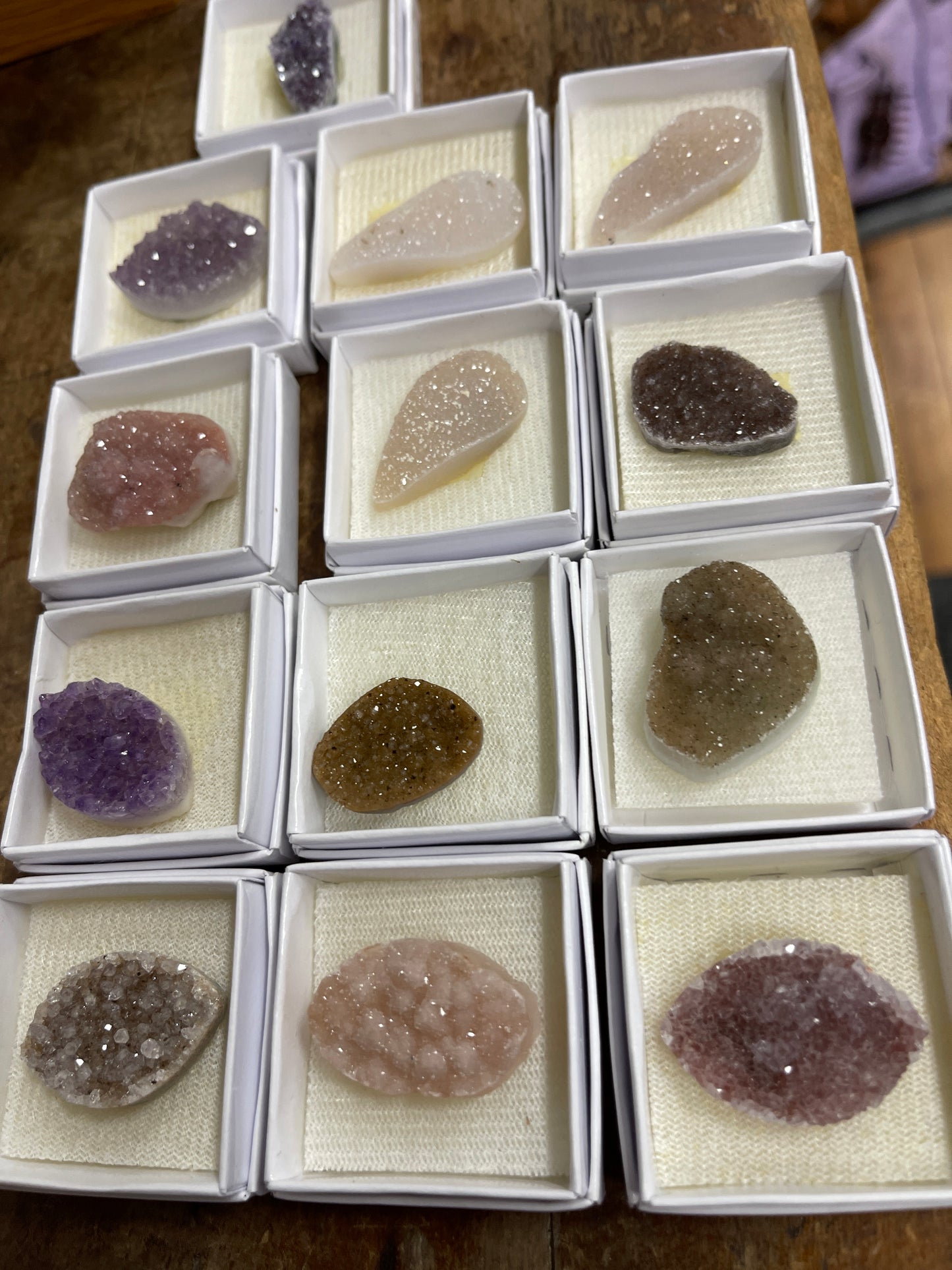 Quartz clusters mounted in box