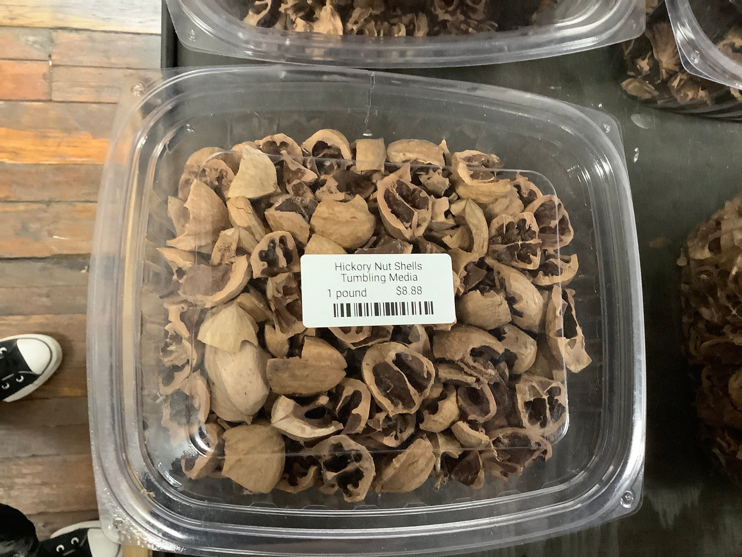 Hickory Nut Shells Tumbling Media