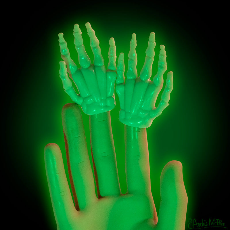 Glow-in-the-dark Skeleton Finger Hands
