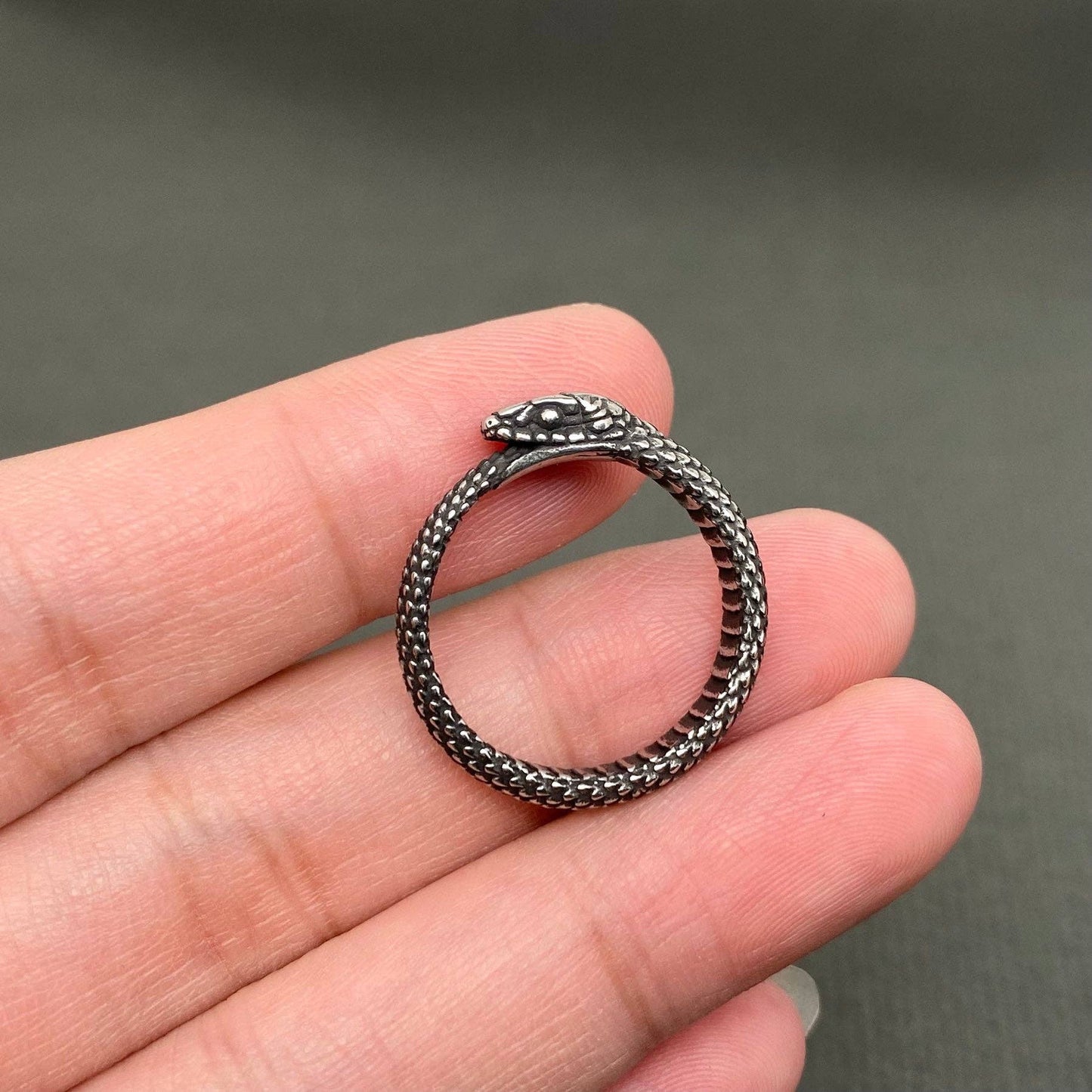 Ouroboros Unisex Stainless Steel Snake Ring - MJ/MR