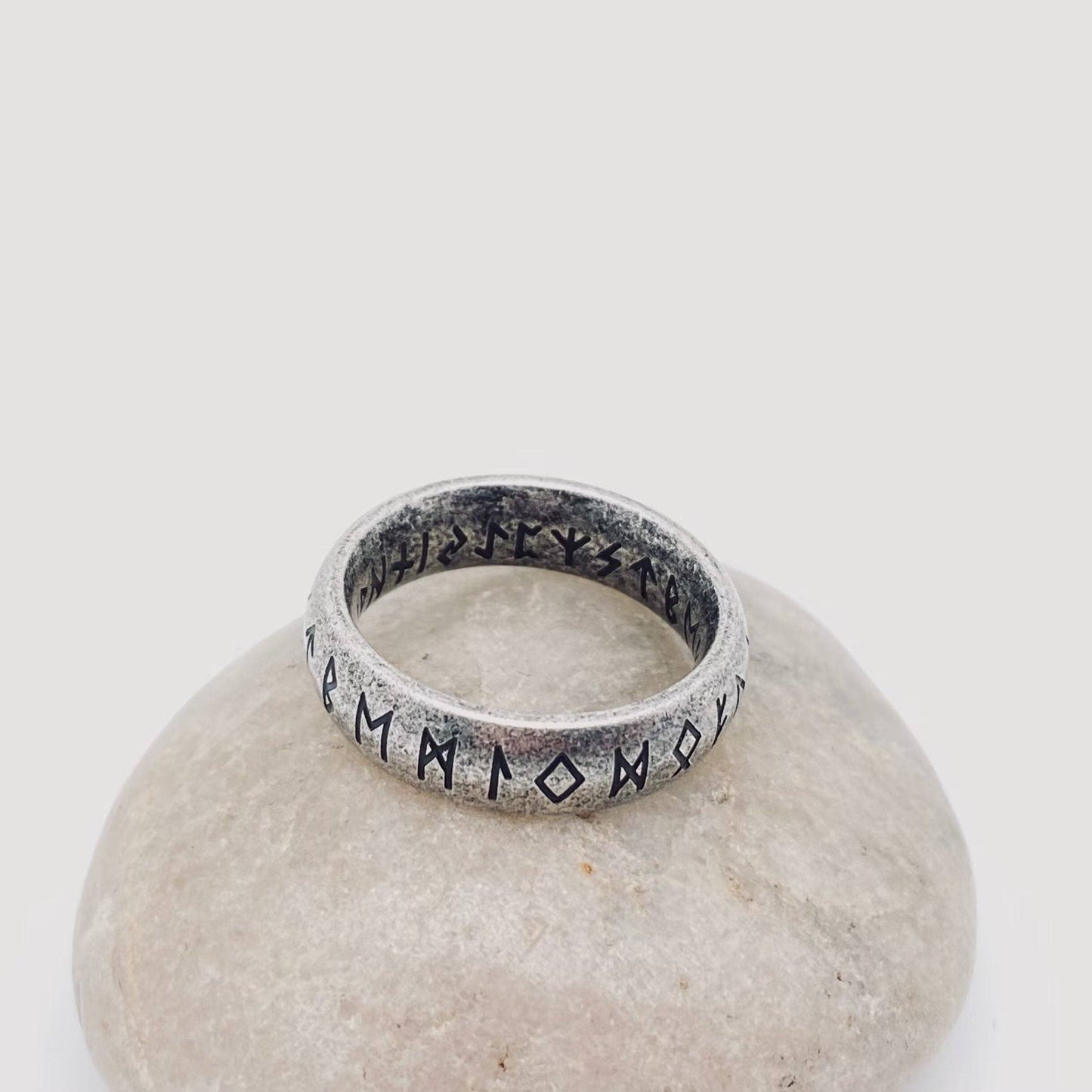 Vintage Viking Text Luen Rune Titanium Steel Ring