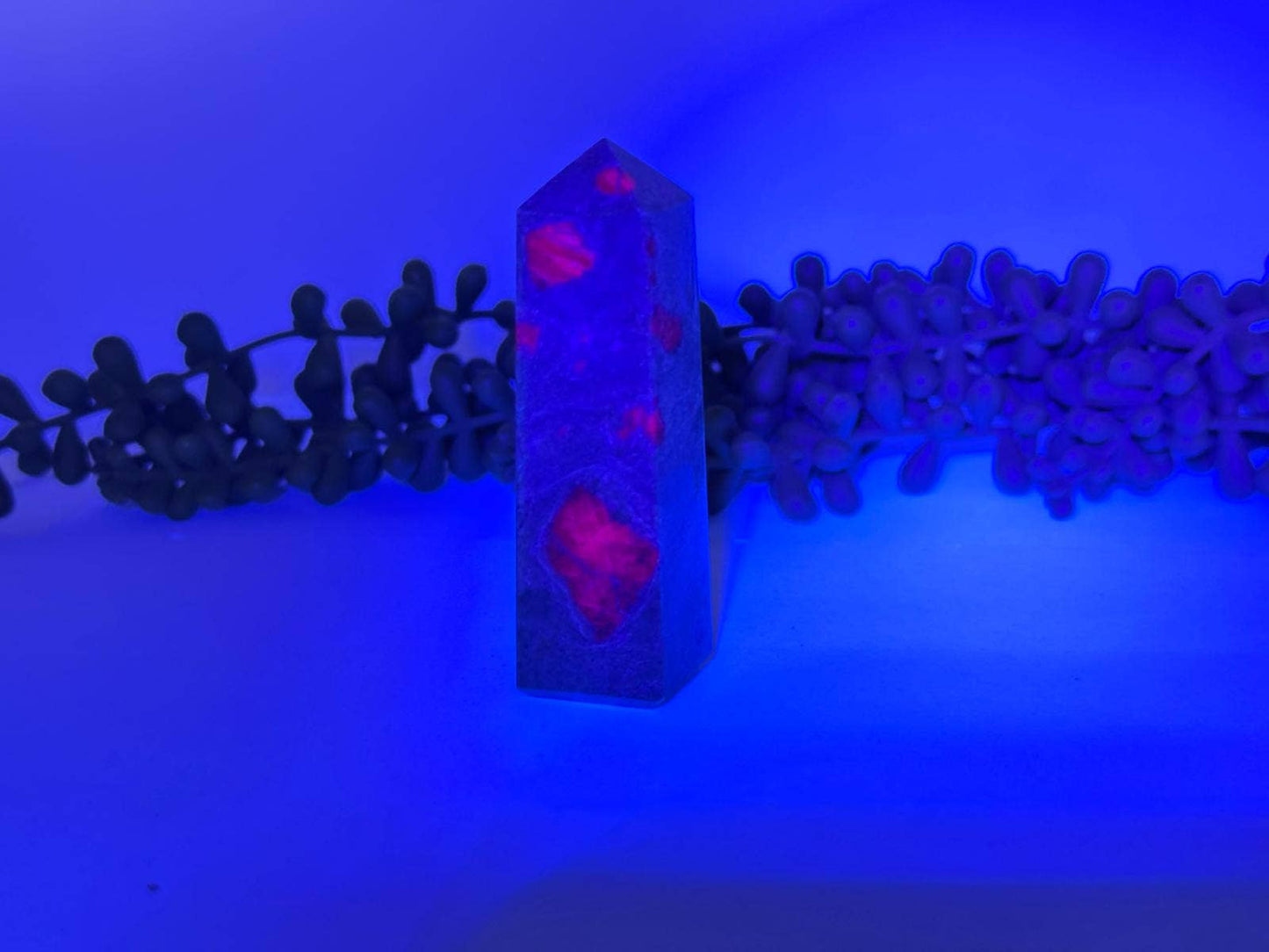 Ruby Fuchsite 4-Sided Tower (Approx 75MM or 7.5CM) -AAA