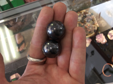 Load image into Gallery viewer, Magnetic Hematite