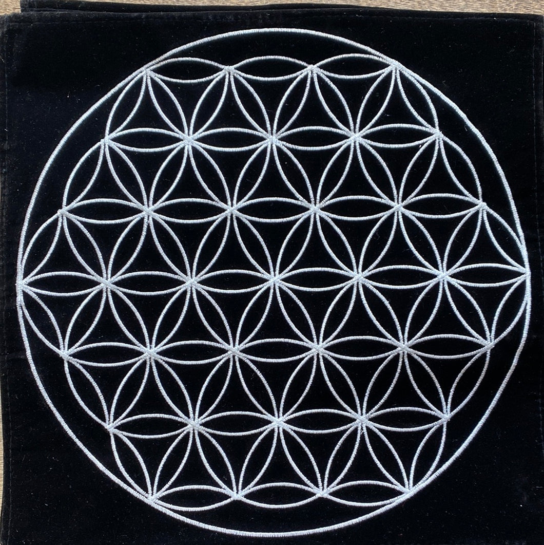 Flower of Life Embroidered Grid Mat Charging Mat