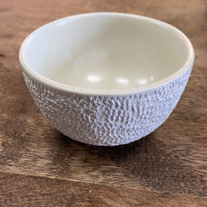 Soapstone bowl 4in white