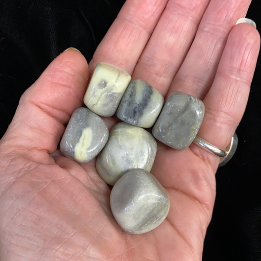 Infinite Serpentine Tumbled