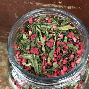 Raspberry Flavored Green Tea, Organic